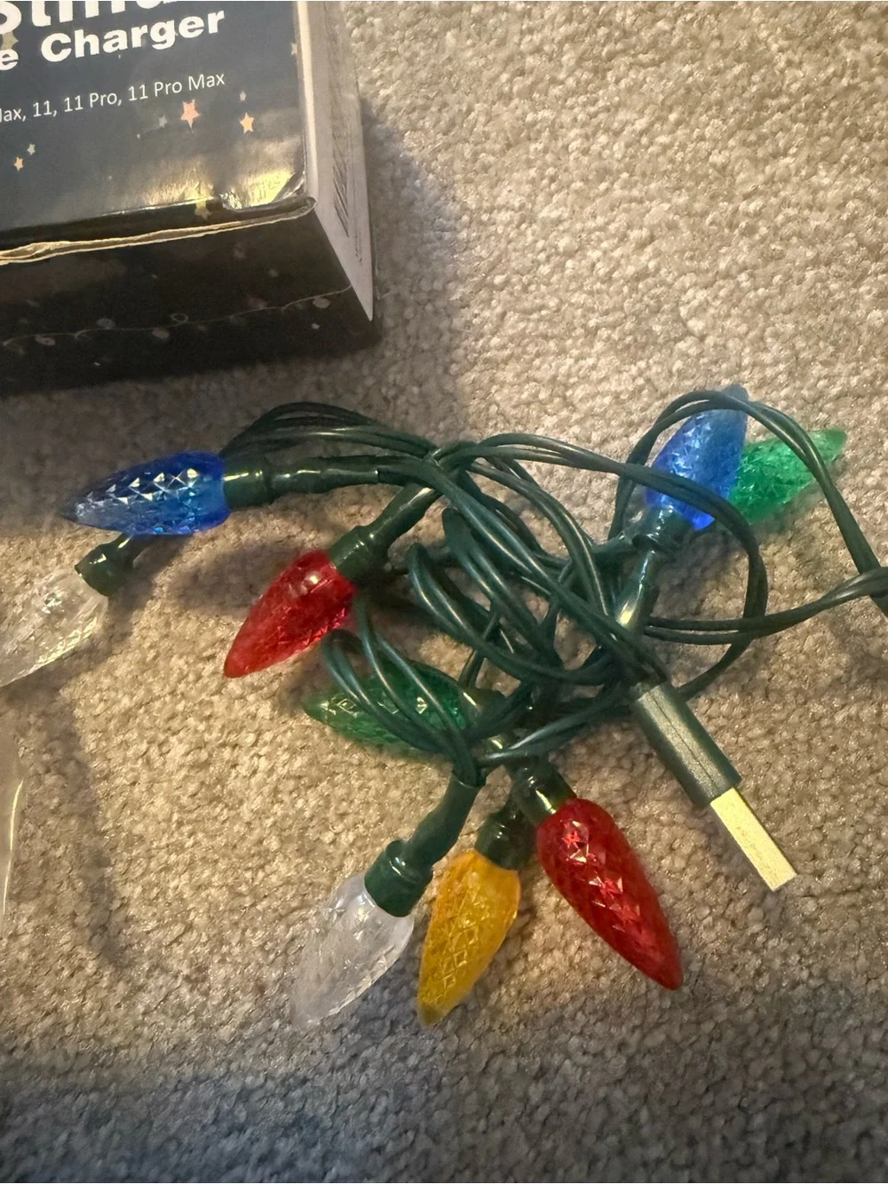 LED Christmas Light Bulb iPhone Charger String - Multicolor lightning  type